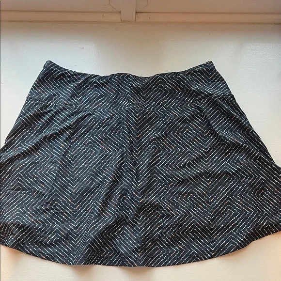 Calia Women’s 16” Energize Eagle Golf Skort - great condition - XXL - Picture 6 of 8